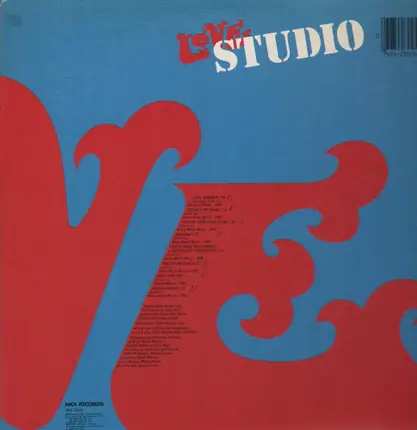 Love - Studio / Live