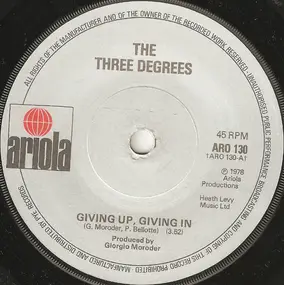 The Three Degrees - Giving Up, Giving In
