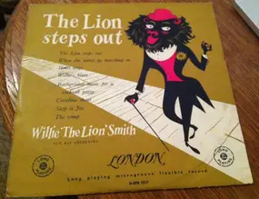 Willie "The Lion" Smith - The Lion Steps Out