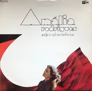 Amália Rodrigues - Anda O Sol Na Minha Rua