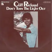 Cliff Richard - Don't Turn The Light Out
