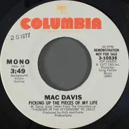 Mac Davis - Picking Up The Pieces Of My Life