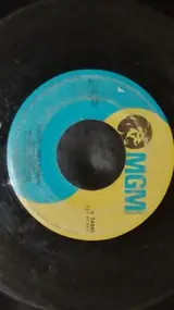 Ronnie Sessions - Tossin' And Turnin' / Knock And Ring And Tap