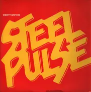 Steel Pulse - Don't Give In / Reggae Fever