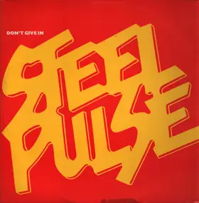 Steel Pulse - Don't Give In / Reggae Fever